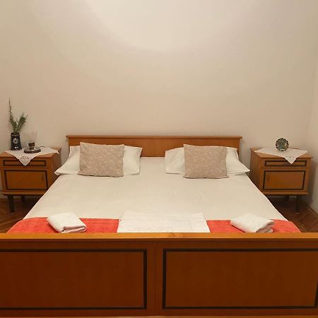 Apartman Mario Διαμέρισμα Omiš Εξωτερικό φωτογραφία